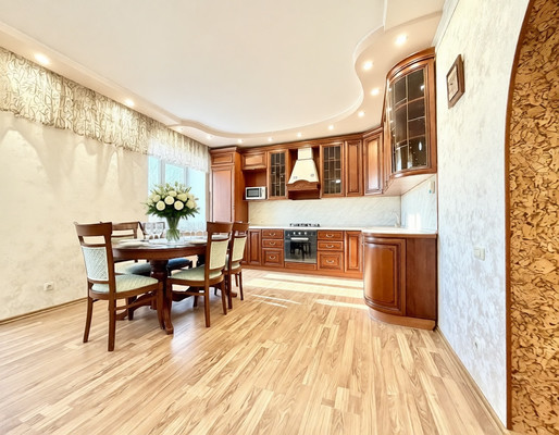 Купить 3-комнатную квартиру